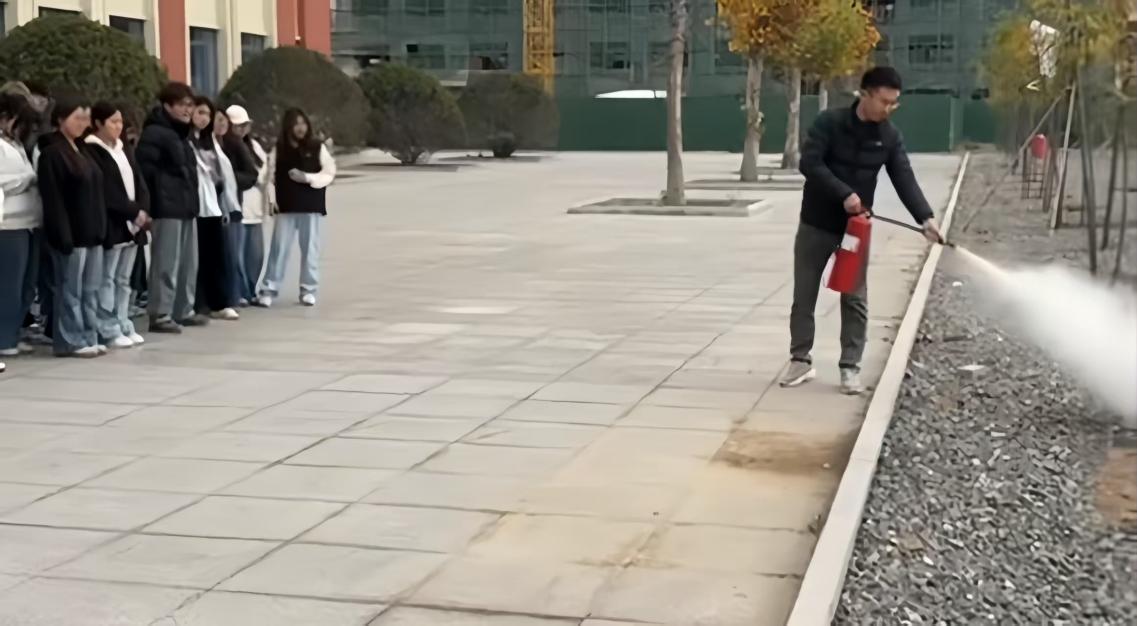 1765350973348944.jpg 图片1.jpg